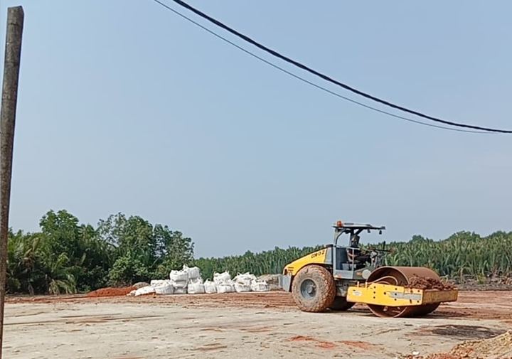 Pematangan lahan galangan